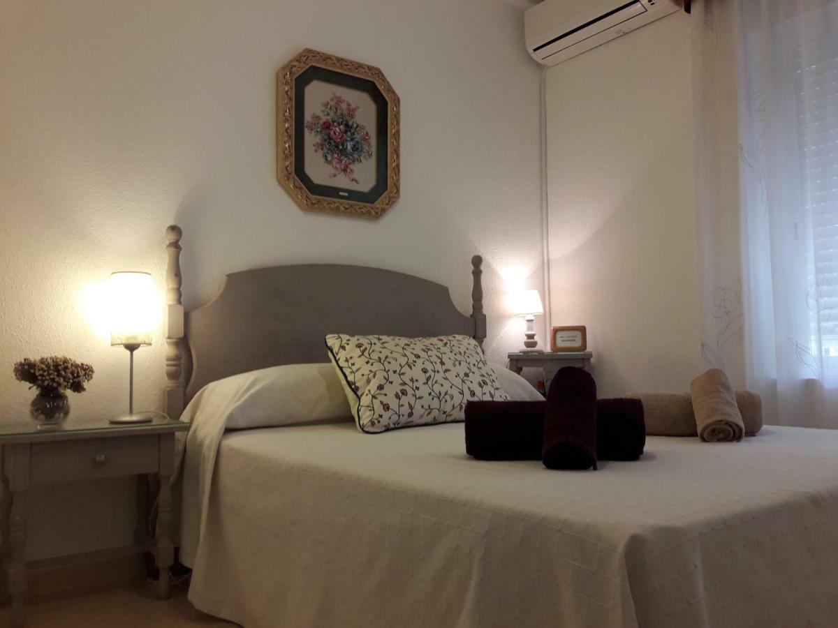 Your Home In Cordoba - Ana Y Ernesto Kültér fotó